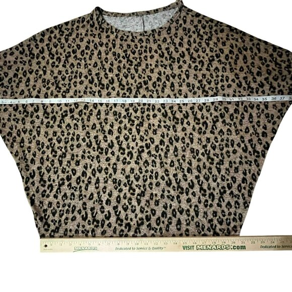 Maurices 24/7 Womens XL Animal Print Batwing Blouse Brown Black Used - Picture 11 of 16
